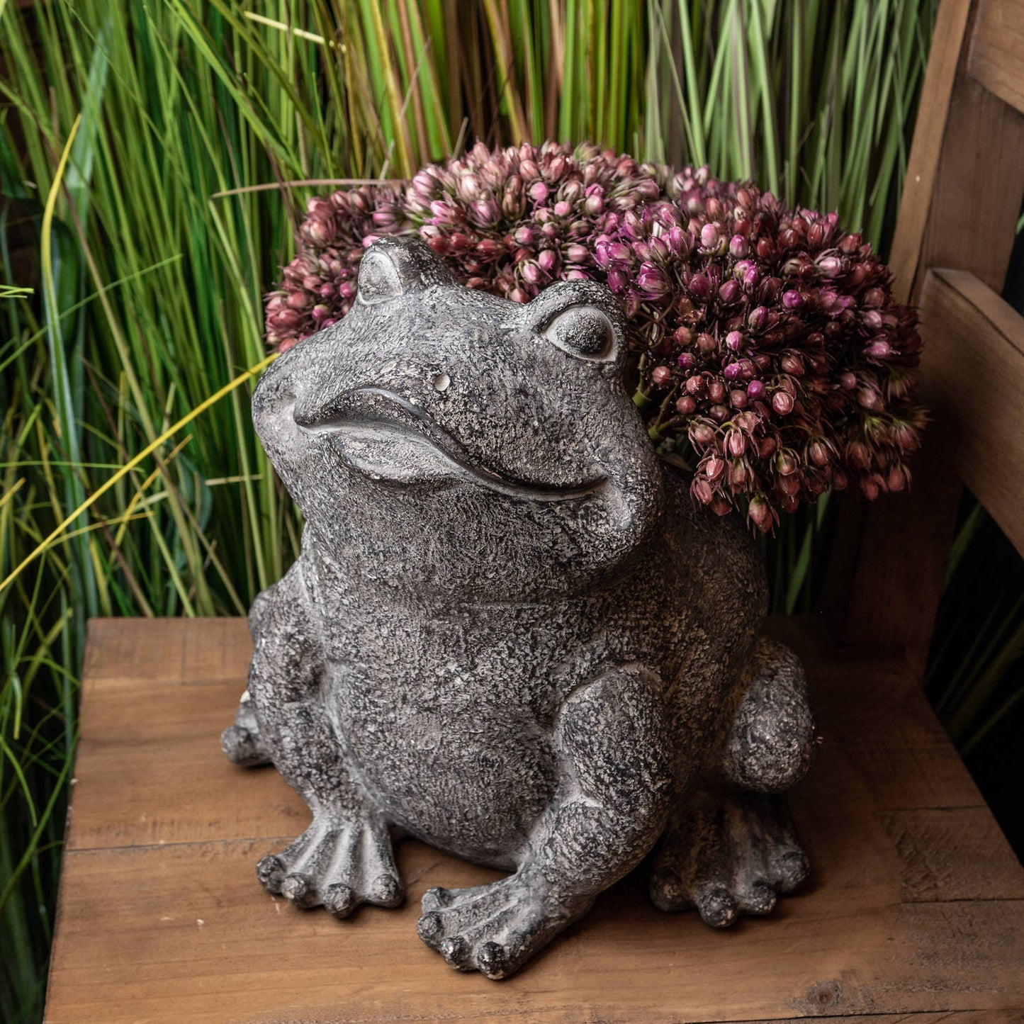 Freddie The Frog Plant Pot Holder